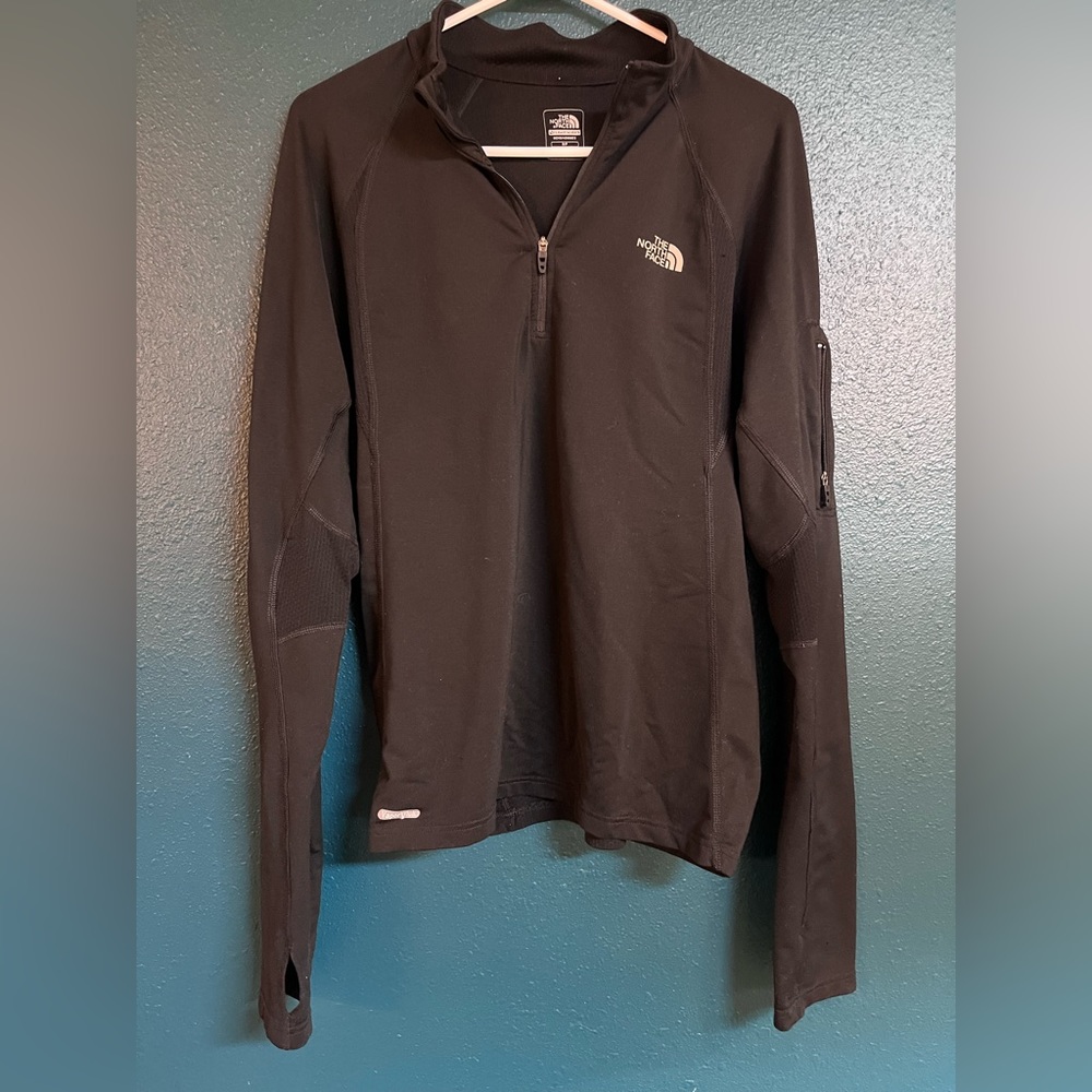 Men’s small north face pullover